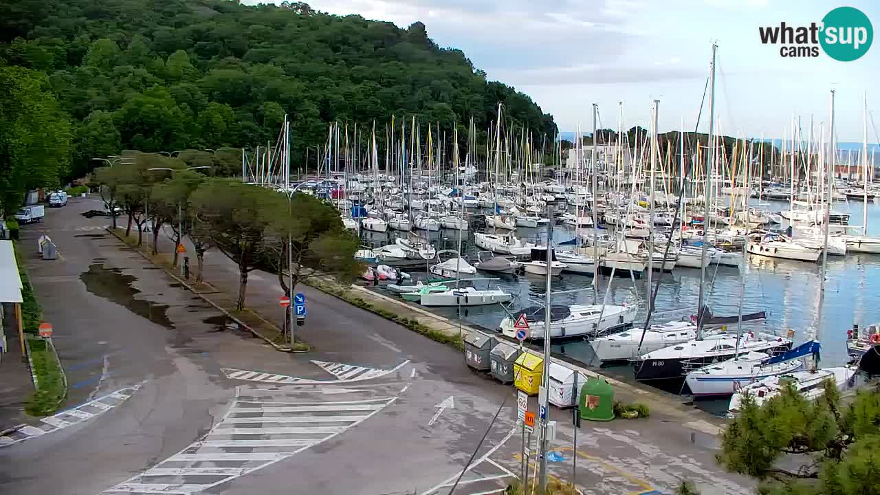 Webcam Sistiana – Vue sur la marina et la baie