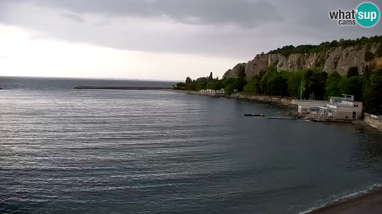 Spletna kamera Sesljan (Sistiana) – Pogled na marino in zaliv