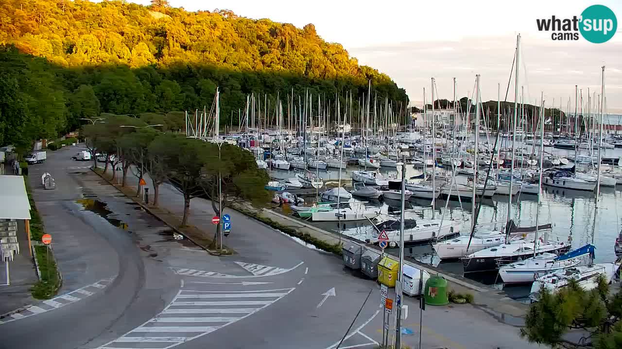 Webcam Sistiana – Vista sobre la marina y la bahía
