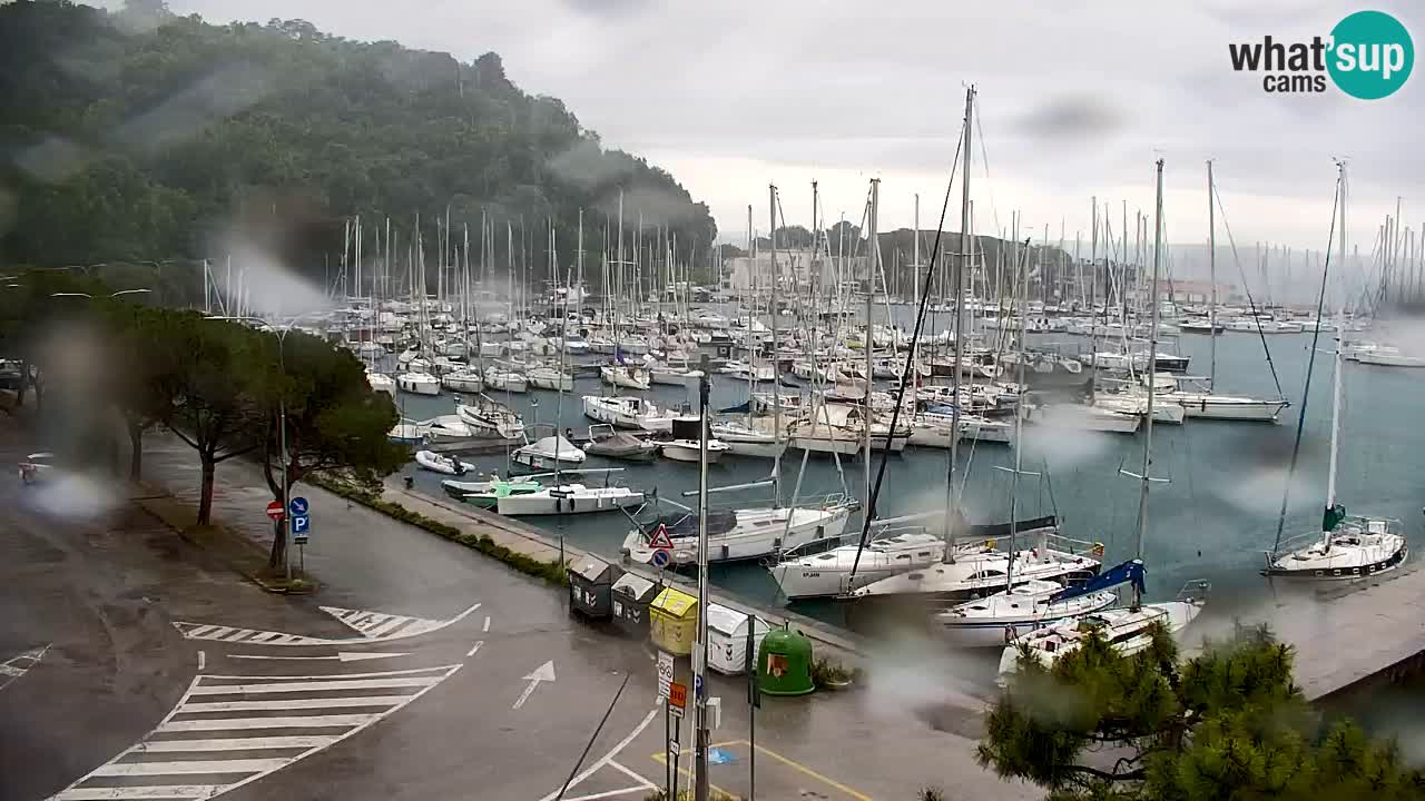 Webcam Sistiana – Vue sur la marina et la baie