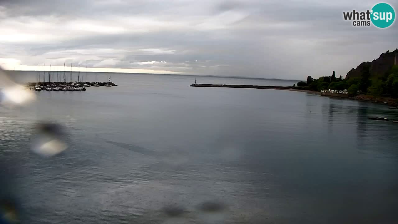 Webcam Sistiana – Vista sobre la marina y la bahía