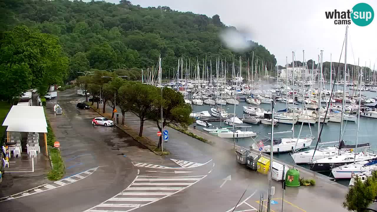 Webcam Sistiana – Vue sur la marina et la baie