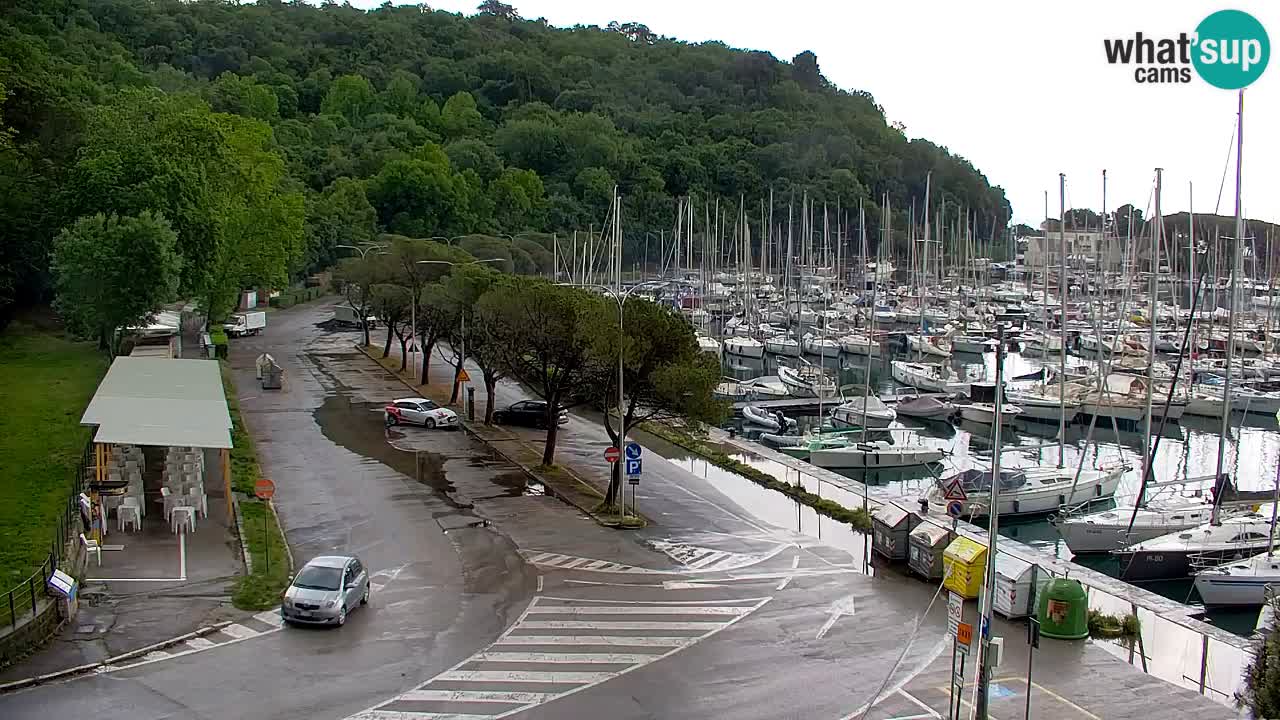 Webcam Sistiana – Vue sur la marina et la baie