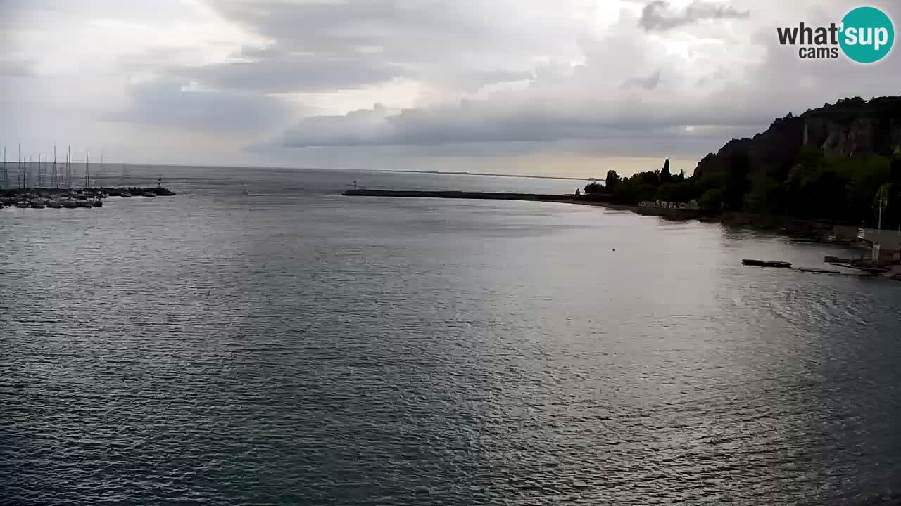 Webcam Sistiana – Vue sur la marina et la baie