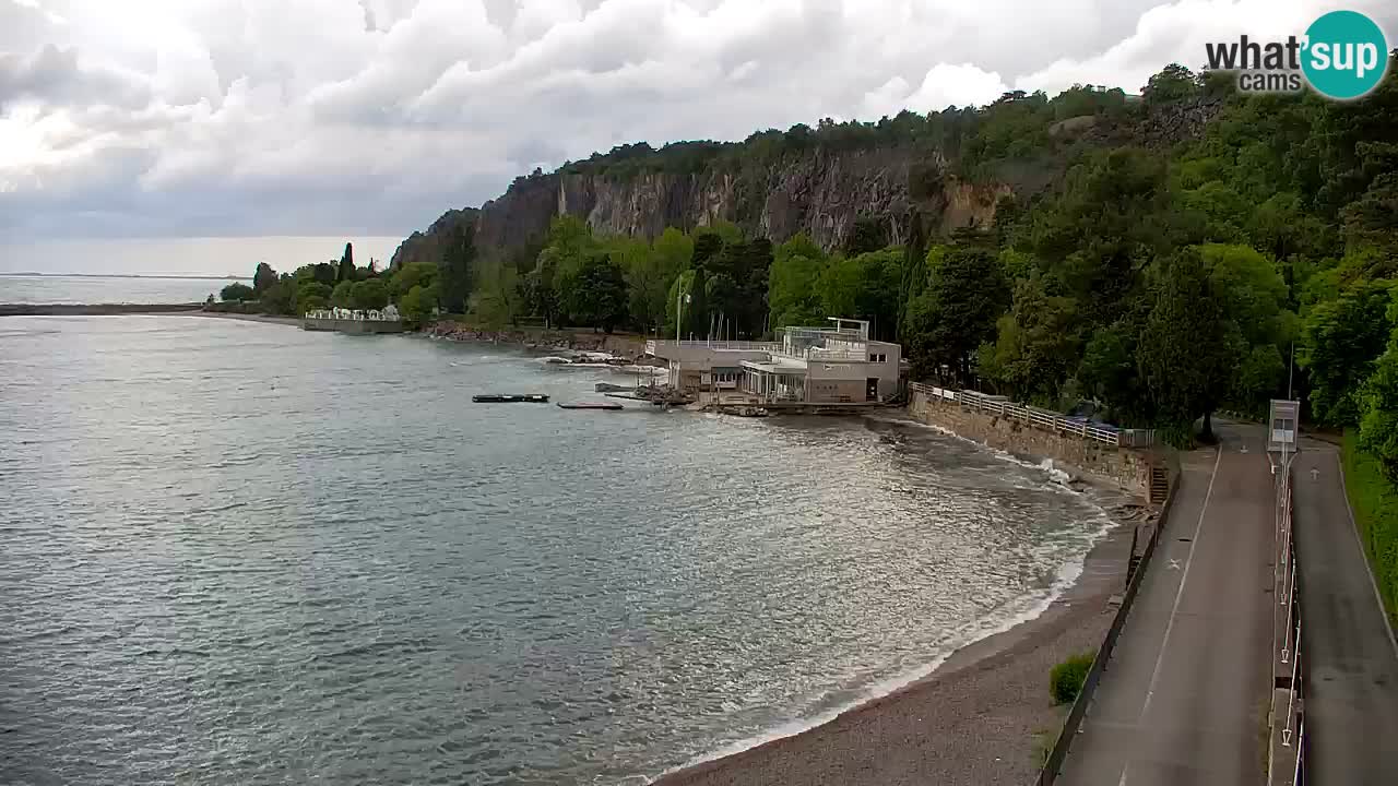 Webcam Sistiana – Pogled na marinu i zaljev