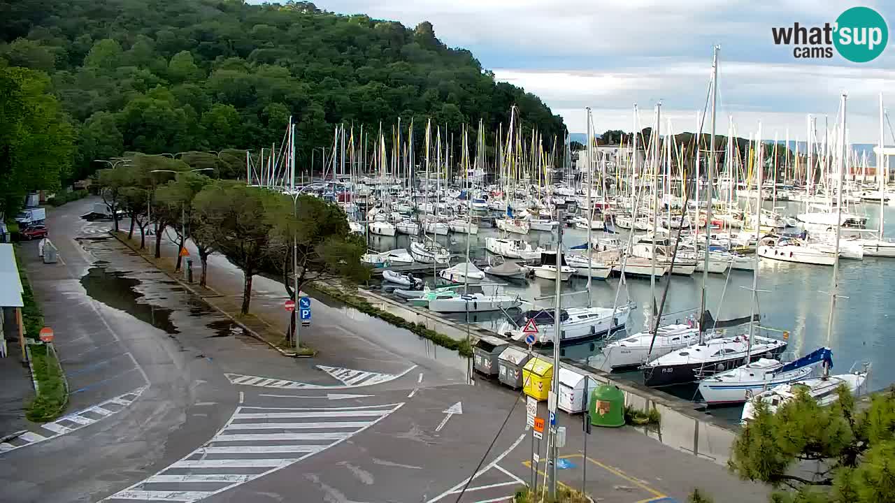 Webcam Sistiana – Vista sobre la marina y la bahía