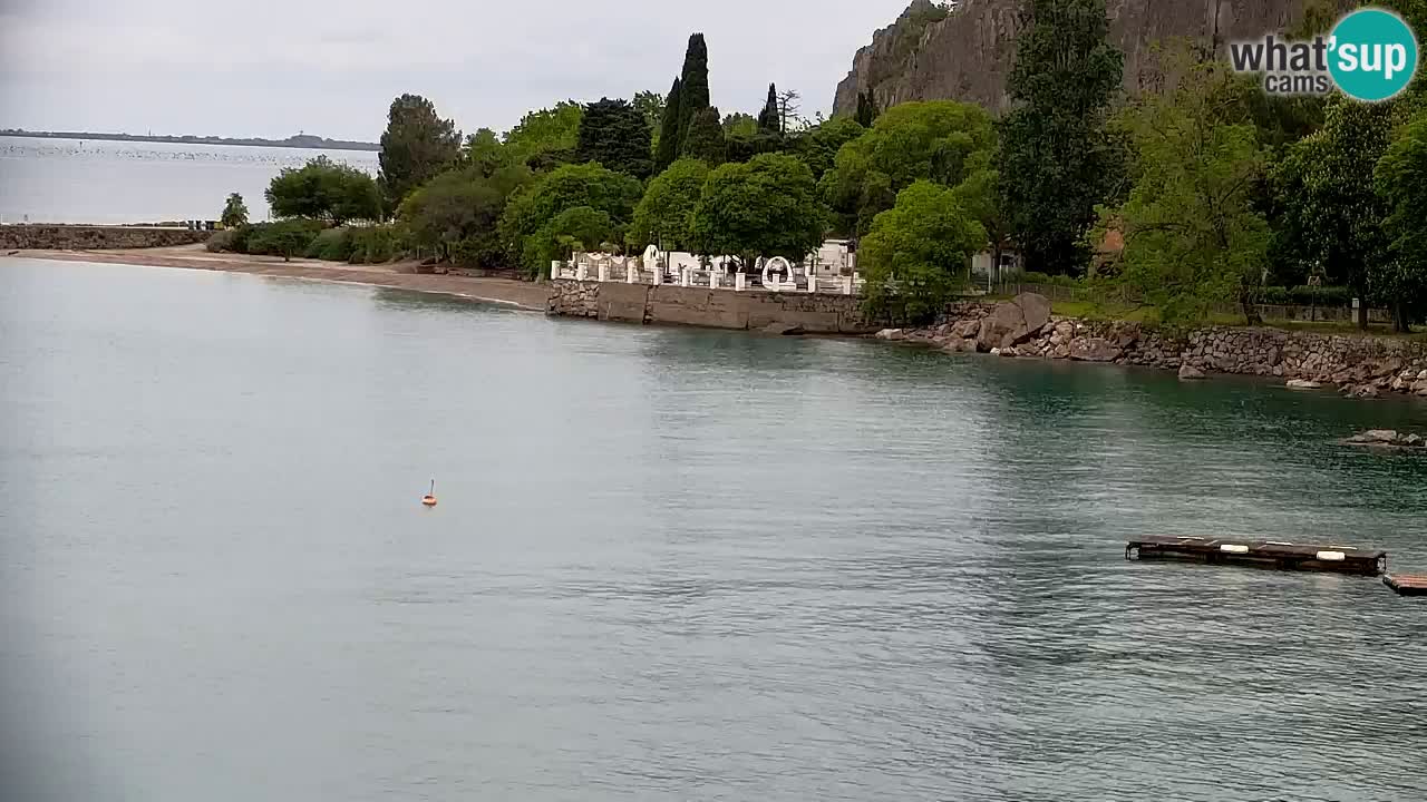 Spletna kamera Sesljan (Sistiana) – Pogled na marino in zaliv