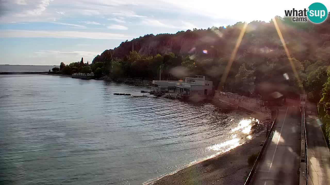 Webcam Sistiana – Vue sur la marina et la baie