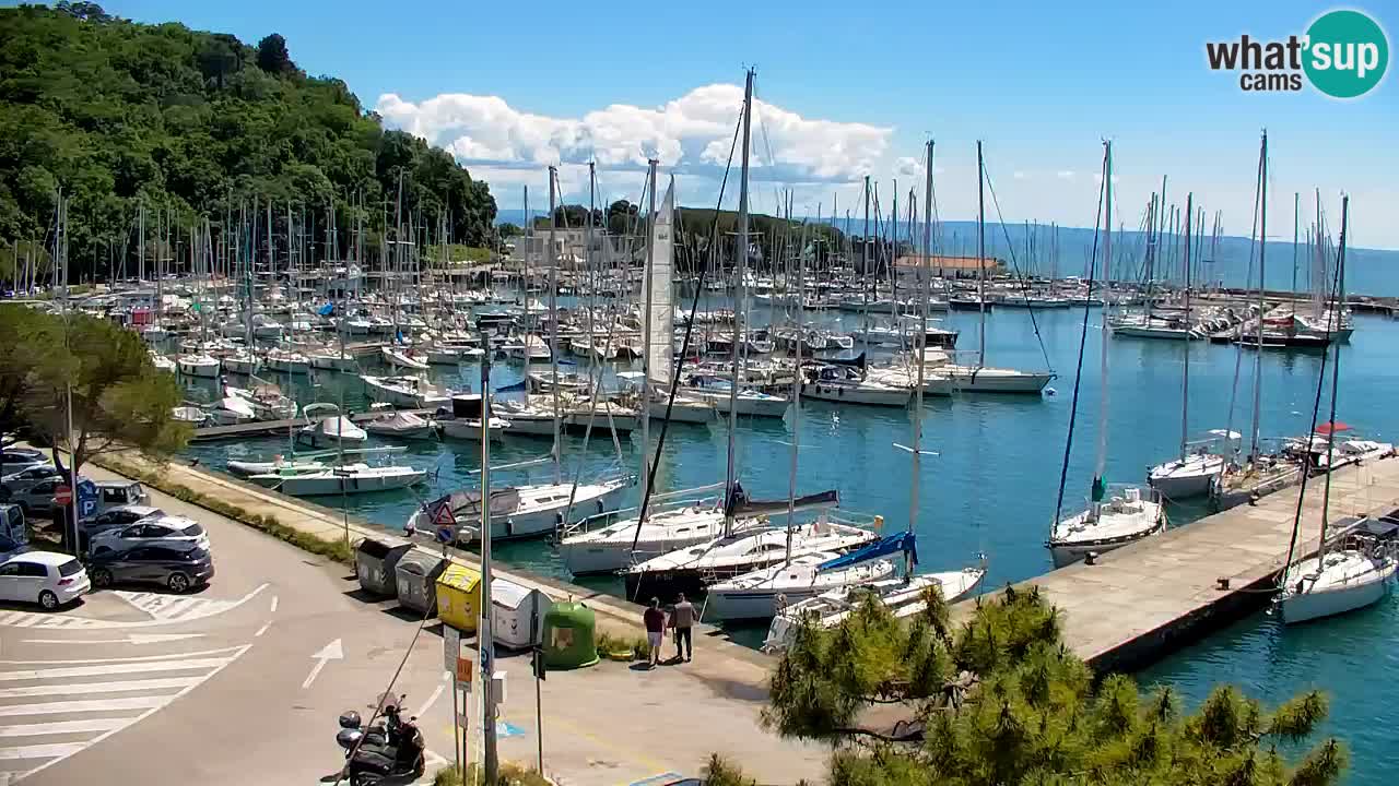 Webcam Sistiana – Vue sur la marina et la baie