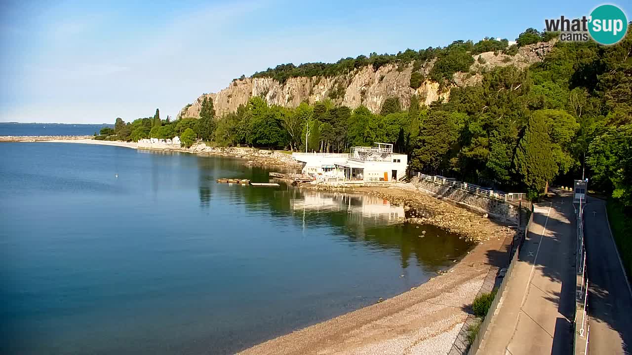 Webcam Sistiana – Vue sur la marina et la baie