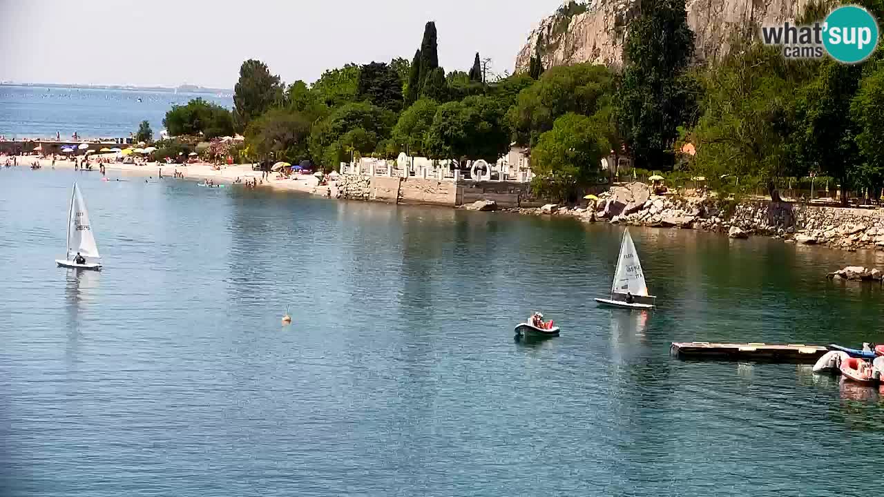 Spletna kamera Sesljan (Sistiana) – Pogled na marino in zaliv
