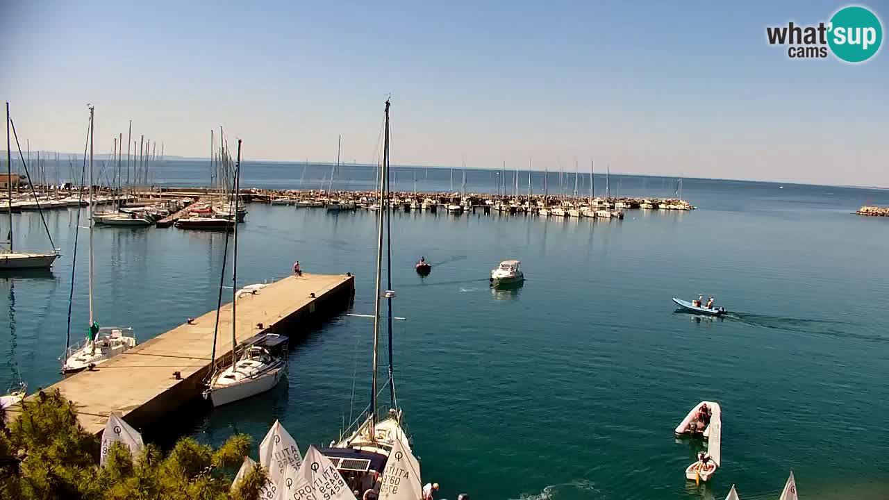 Webcam Sistiana – Vue sur la marina et la baie