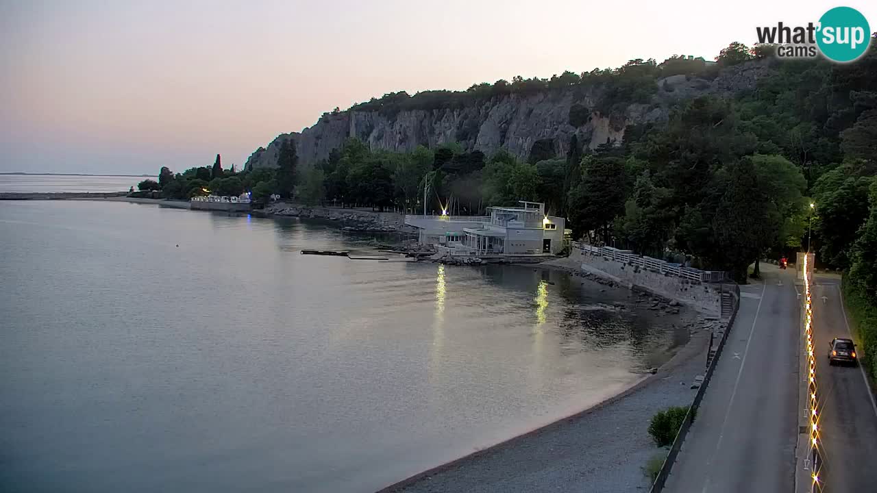 Webcam Sistiana Baia – Live View of the Marina and Gulf