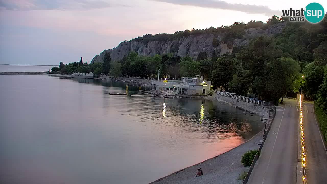 Webcam Sistiana Baia – Live View of the Marina and Gulf