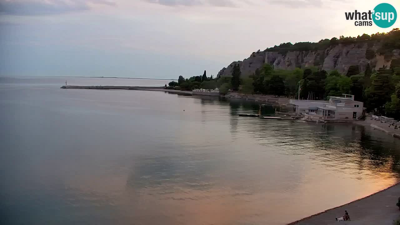 Webcam Baie de Sistiana – Vue en direct de la marina et de la baie