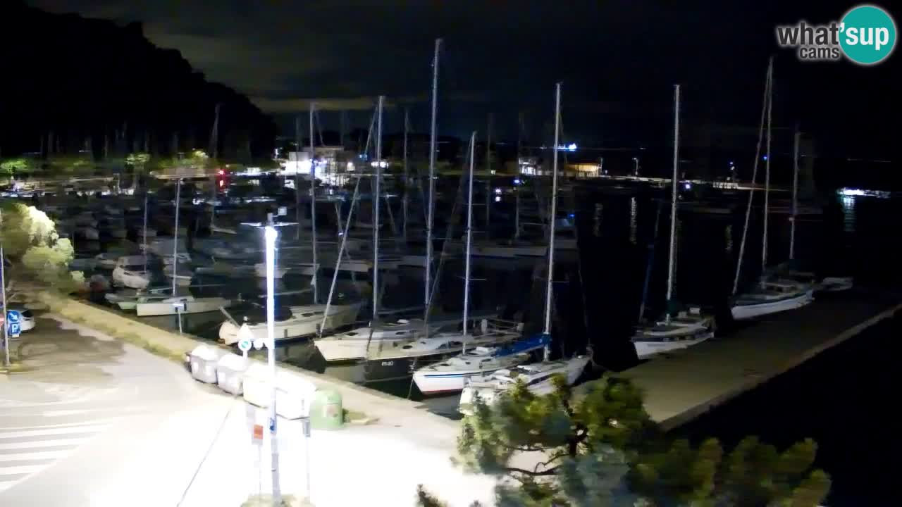 Web kamera Sistiana Uvala – Pogled uživo na marinu i zaljev