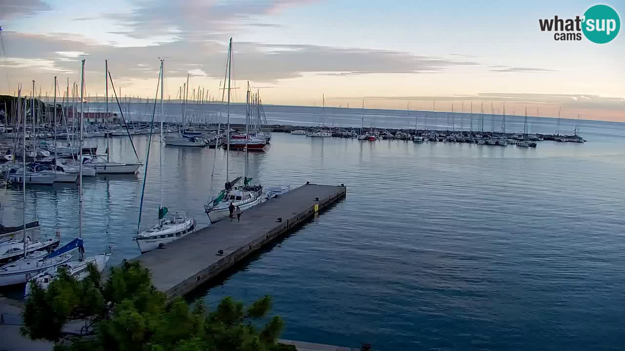 Webcam Baie de Sistiana – Vue en direct de la marina et de la baie