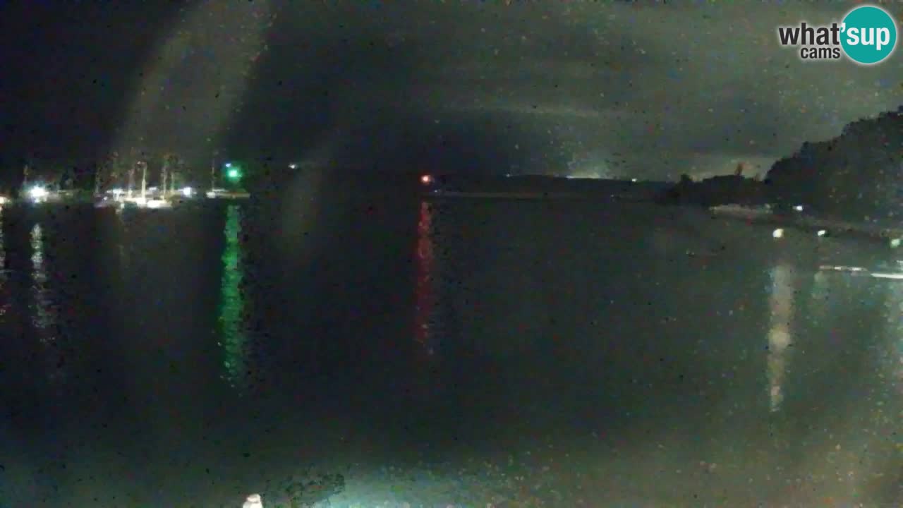 Web kamera Sistiana Uvala – Pogled uživo na marinu i zaljev