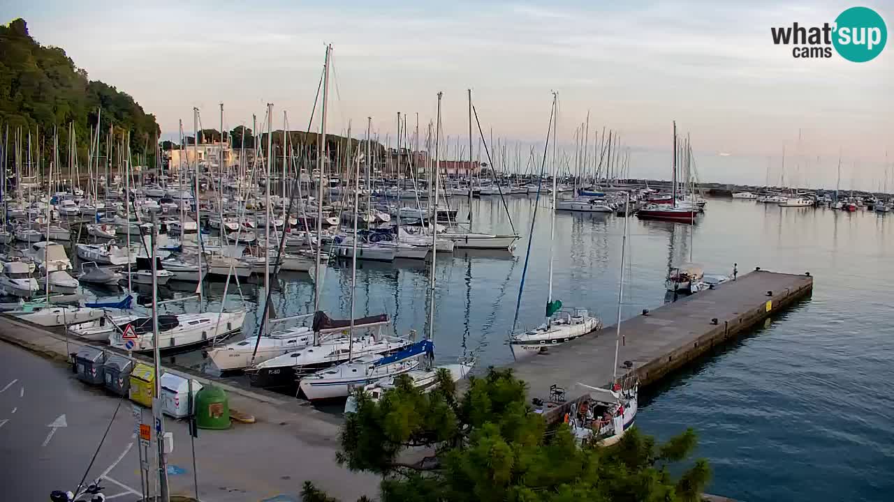 Webcam Baie de Sistiana – Vue en direct de la marina et de la baie