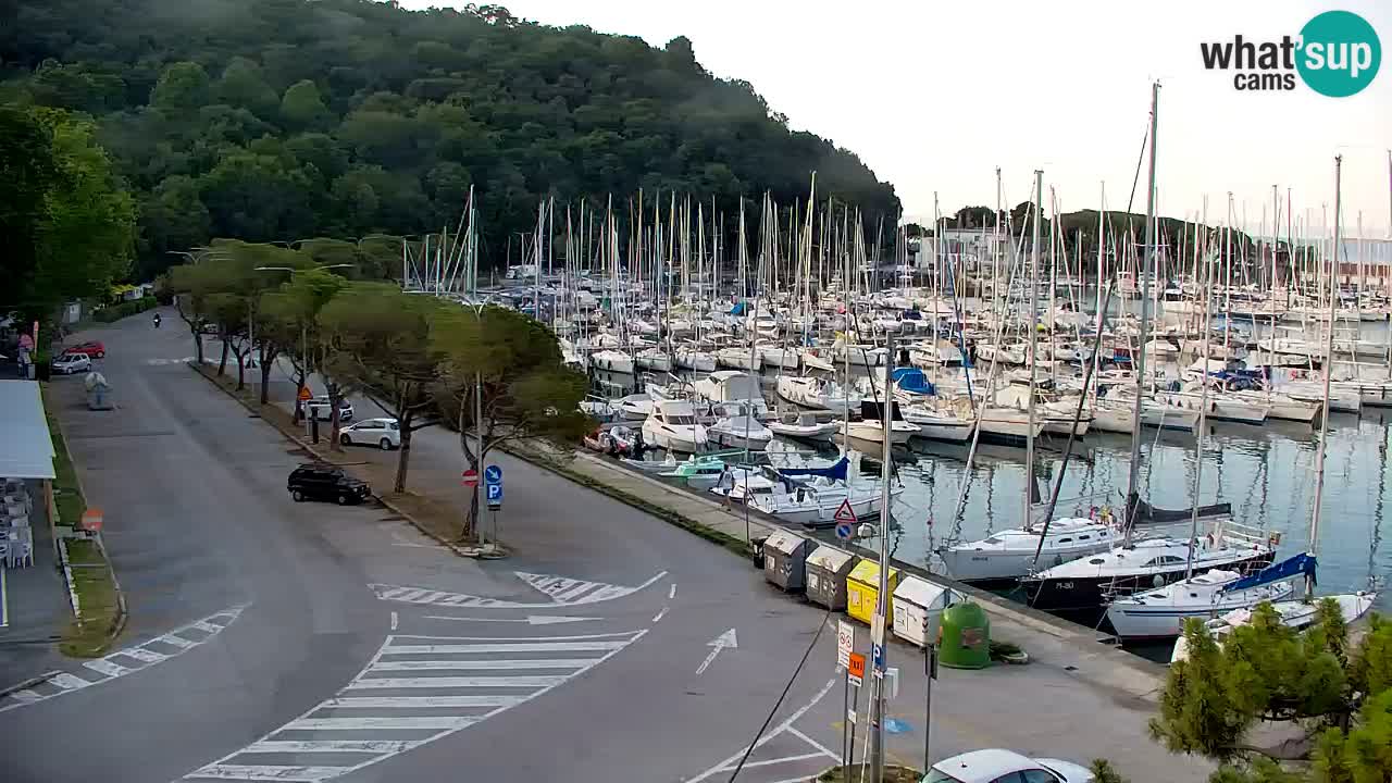 Webcam Baie de Sistiana – Vue en direct de la marina et de la baie
