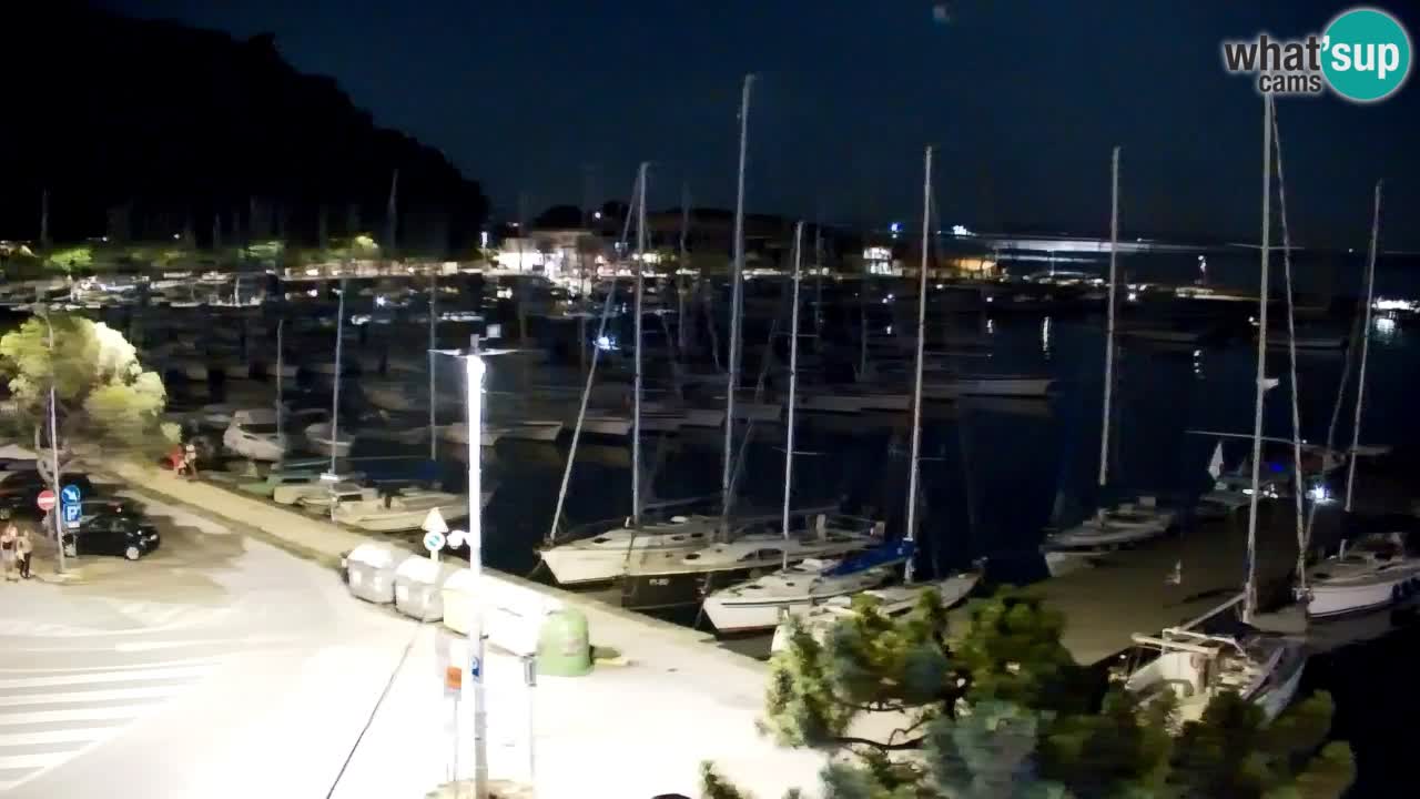 Webcam Bahía de Sistiana – Vista en directo del puerto deportivo y la costa