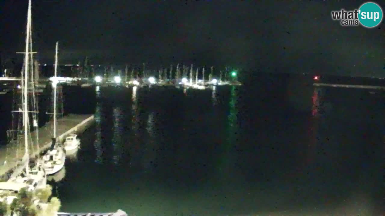 Webcam Bahía de Sistiana – Vista en directo del puerto deportivo y la costa
