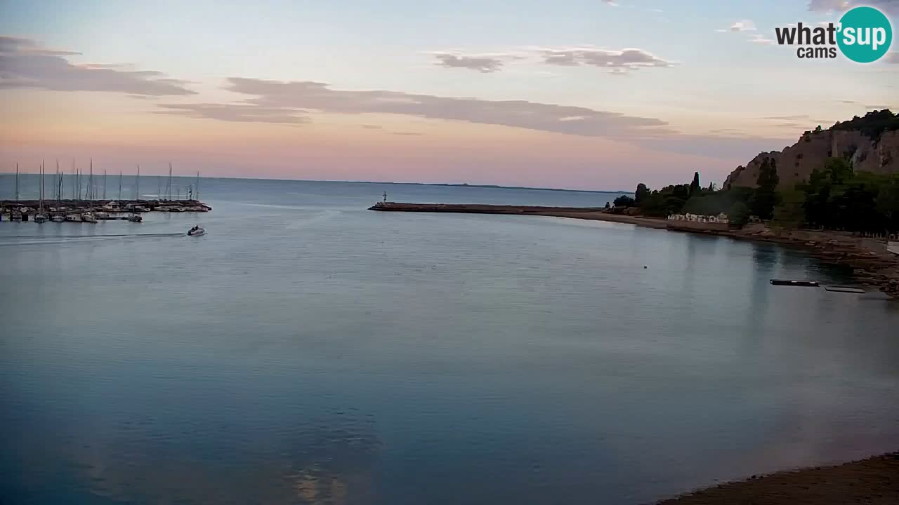 Webcam Sistiana Baia – Live View of the Marina and Gulf