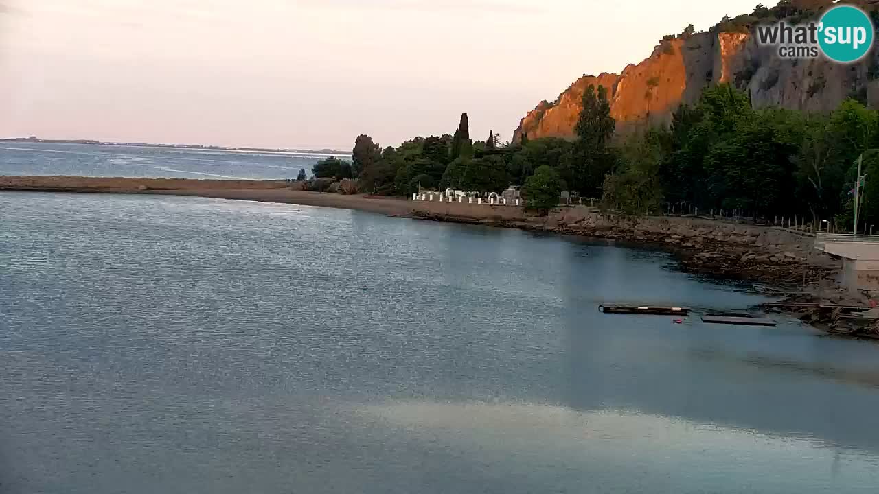 Webcam Sistiana Baia – Live View of the Marina and Gulf