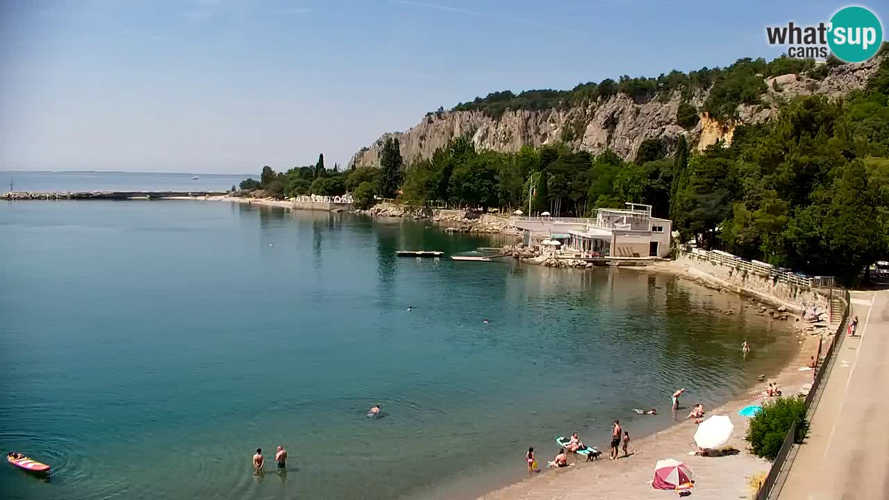 Webcam Bahía de Sistiana – Vista en directo del puerto deportivo y la costa