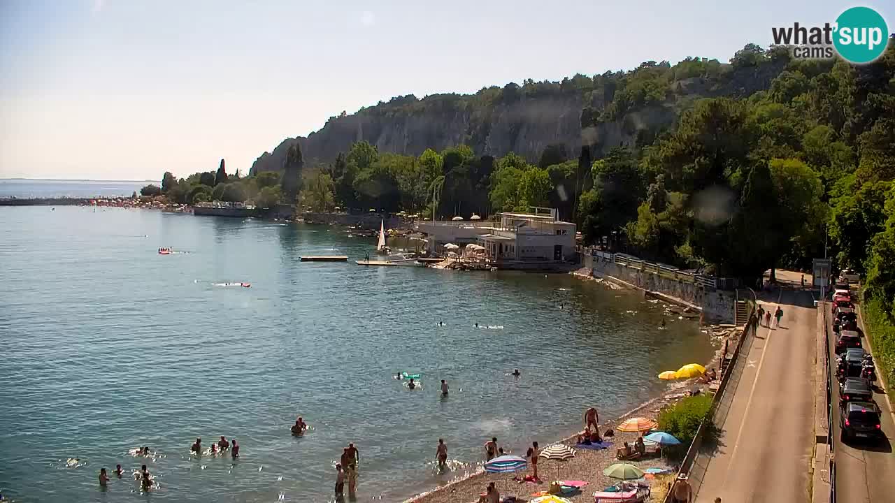 Web kamera Sistiana Uvala – Pogled uživo na marinu i zaljev