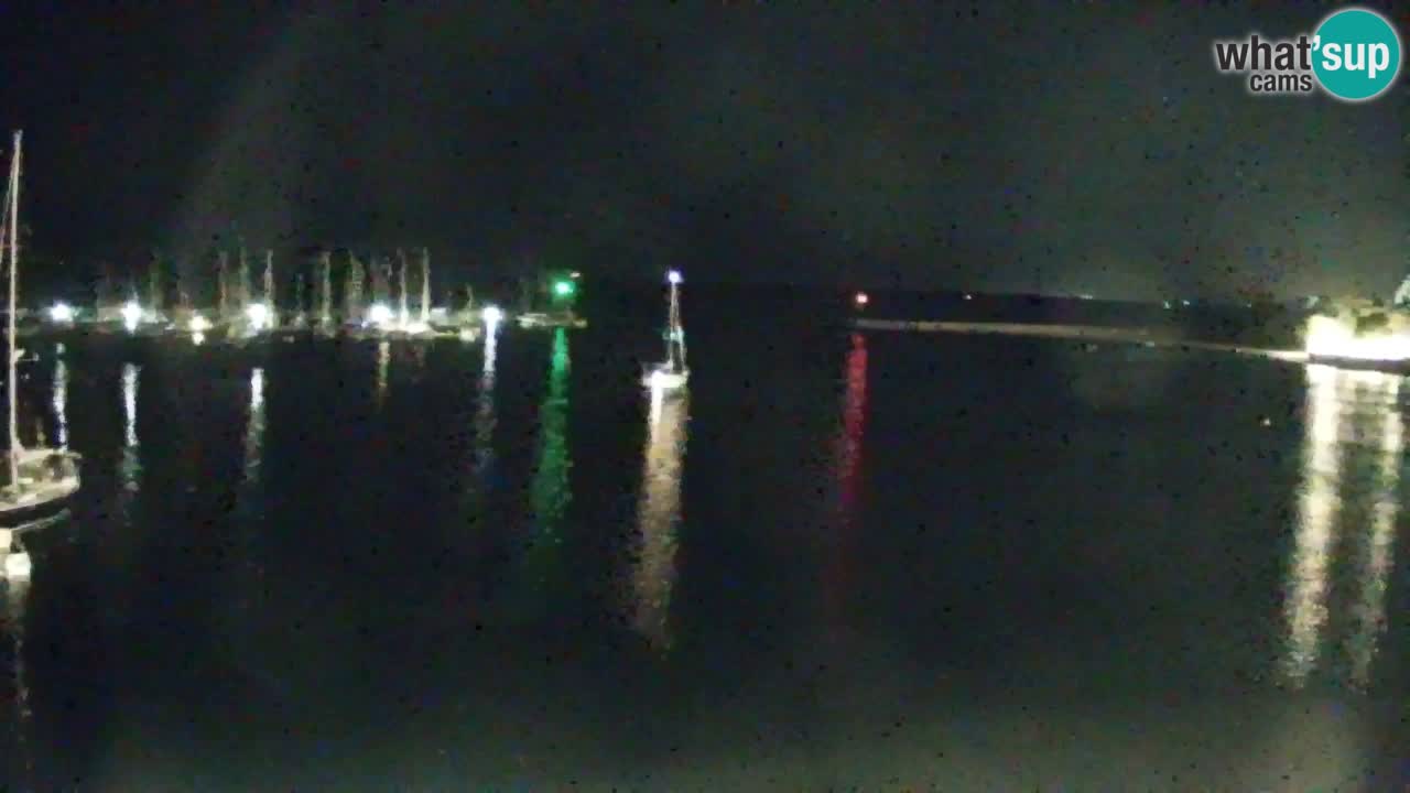 Web kamera Sistiana Uvala – Pogled uživo na marinu i zaljev