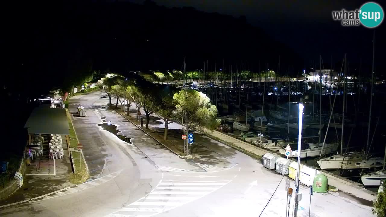 Webcam Bahía de Sistiana – Vista en directo del puerto deportivo y la costa