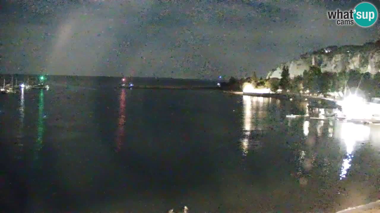 Webcam Bahía de Sistiana – Vista en directo del puerto deportivo y la costa