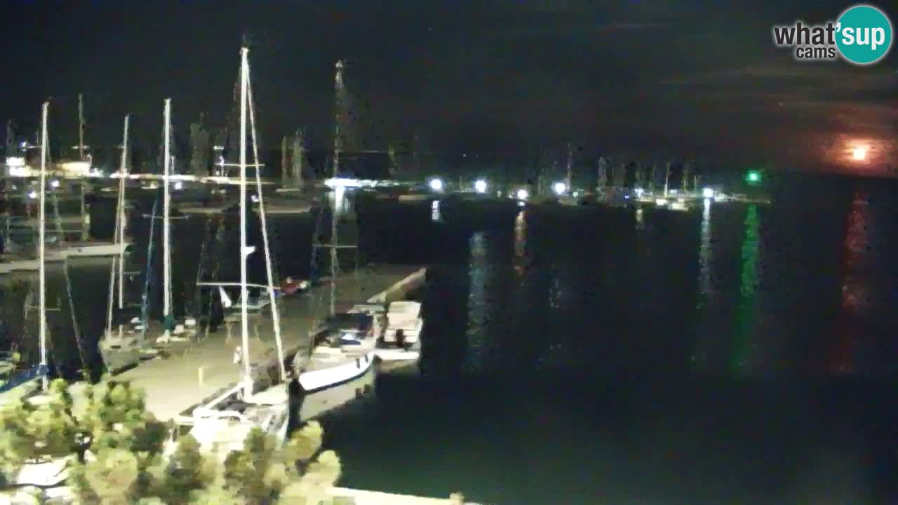 Webcam Baie de Sistiana – Vue en direct de la marina et de la baie