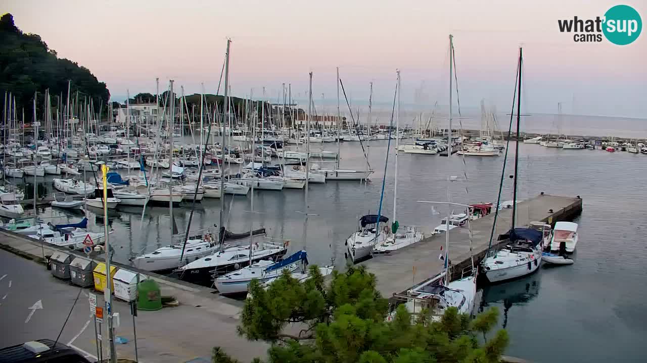 Webcam Baie de Sistiana – Vue en direct de la marina et de la baie