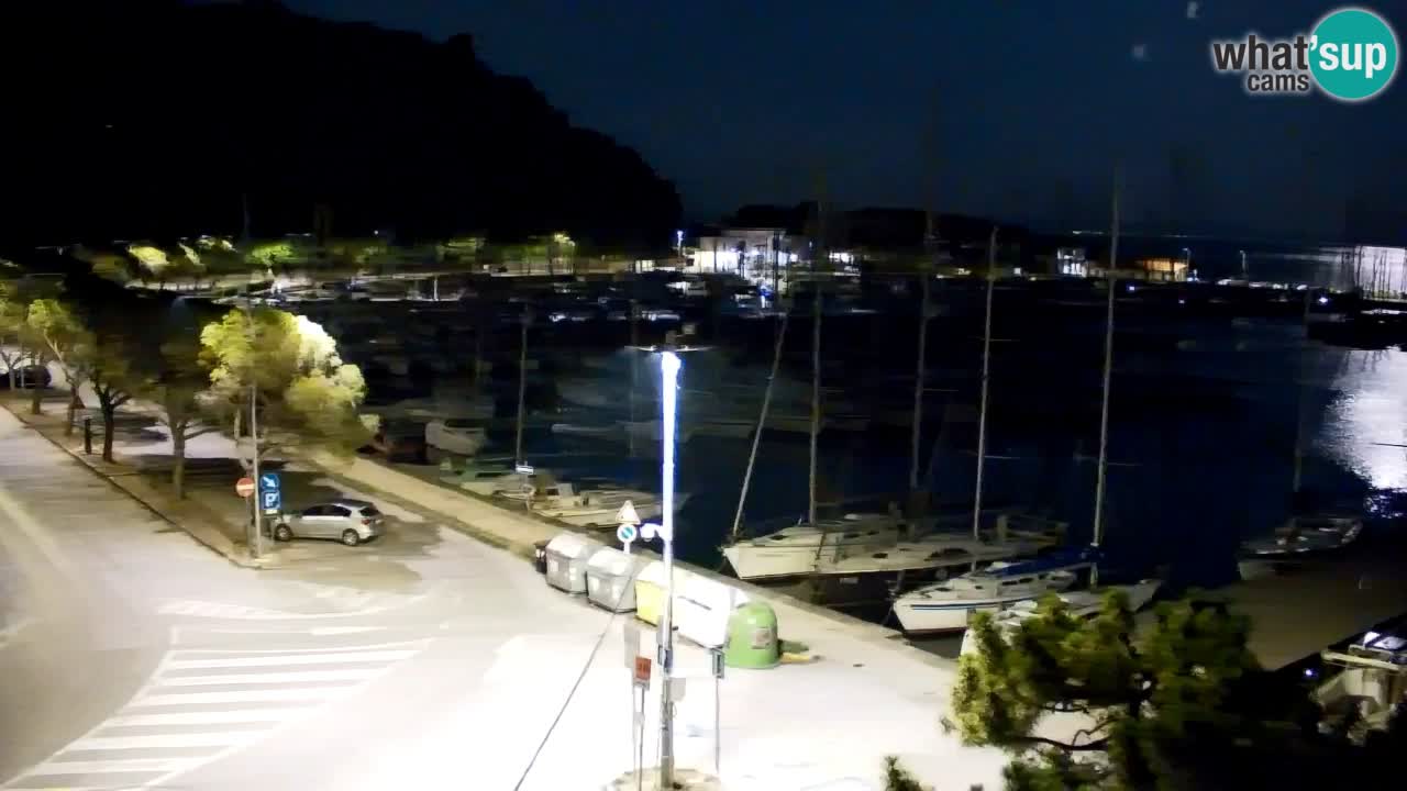 Webcam Bahía de Sistiana – Vista en directo del puerto deportivo y la costa