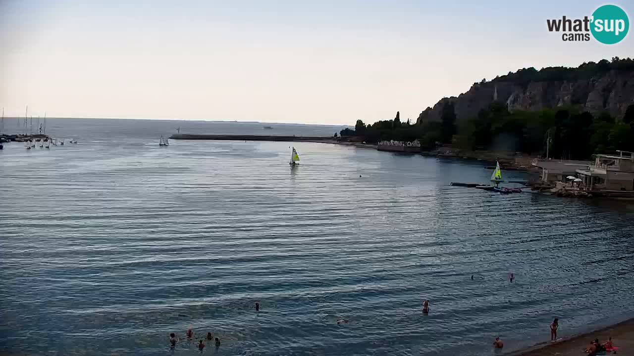 Webcam Sistiana Baia – Live View of the Marina and Gulf