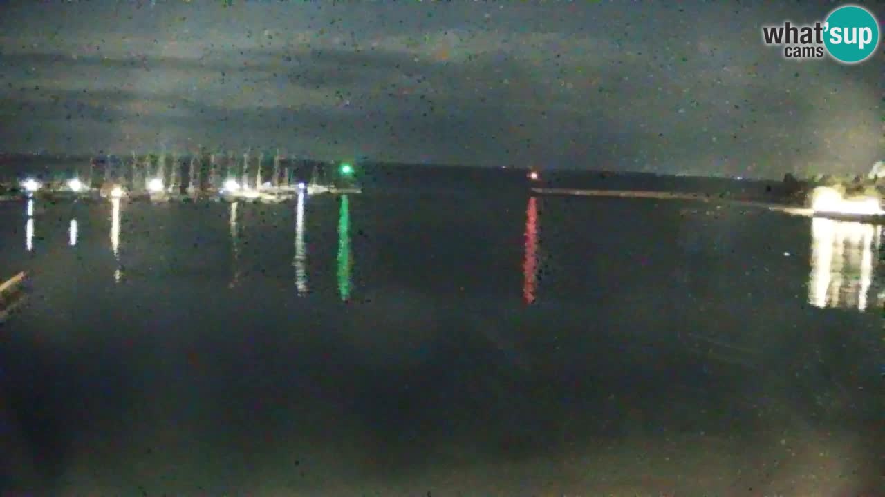 Webcam Bahía de Sistiana – Vista en directo del puerto deportivo y la costa
