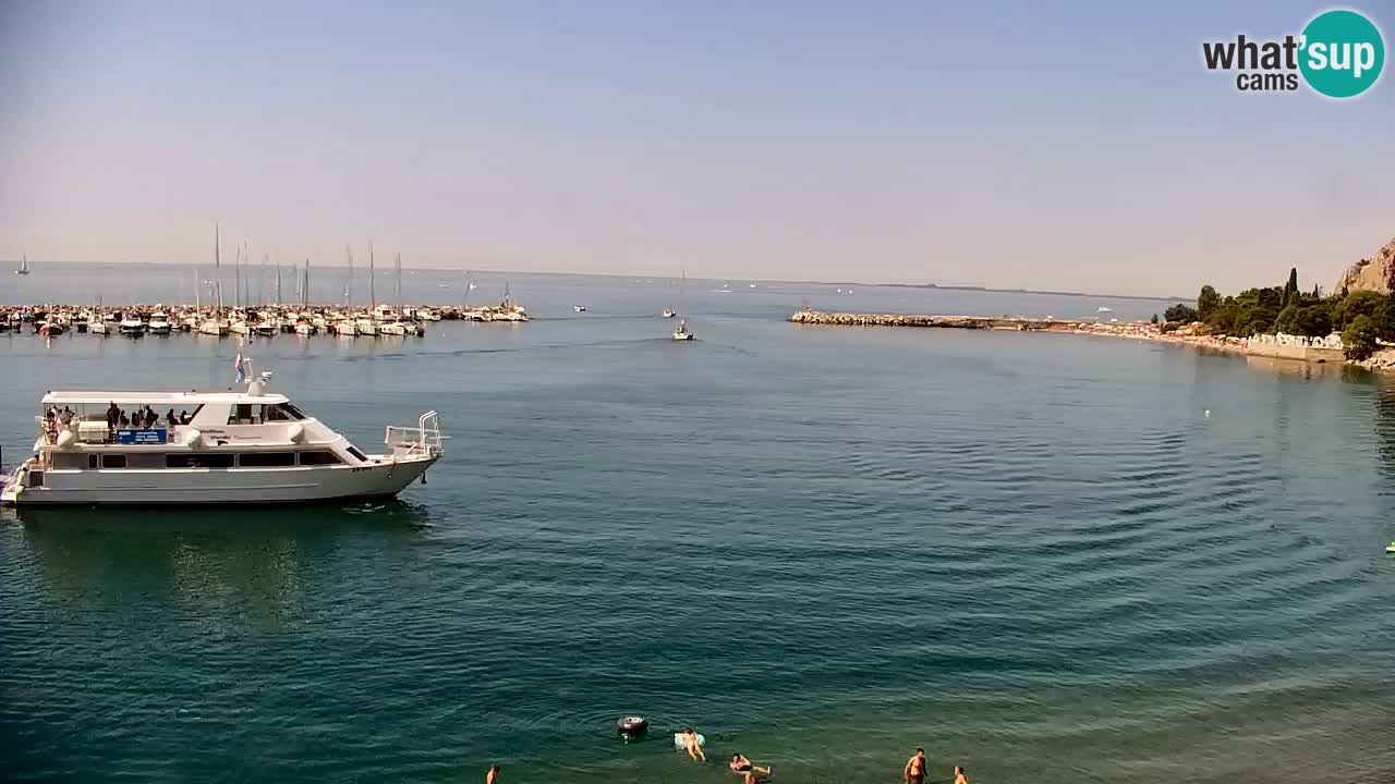 Web kamera Sistiana Uvala – Pogled uživo na marinu i zaljev