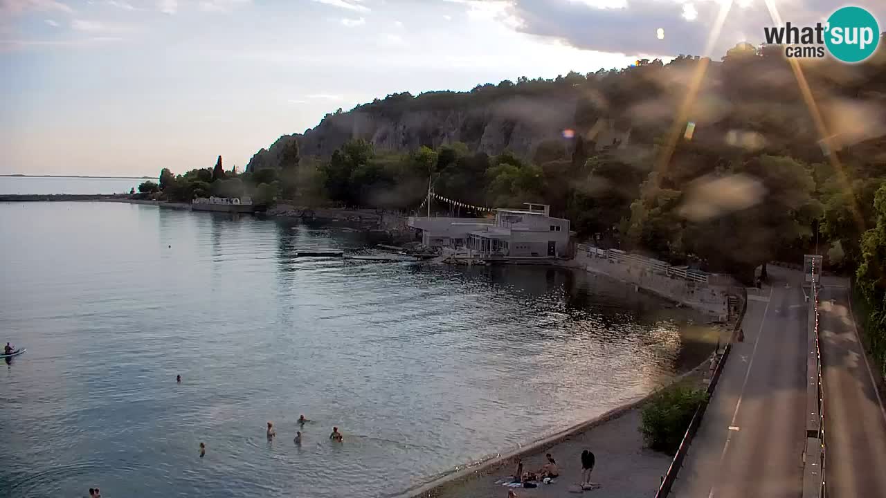 Webcam Sistiana Baia – Live View of the Marina and Gulf