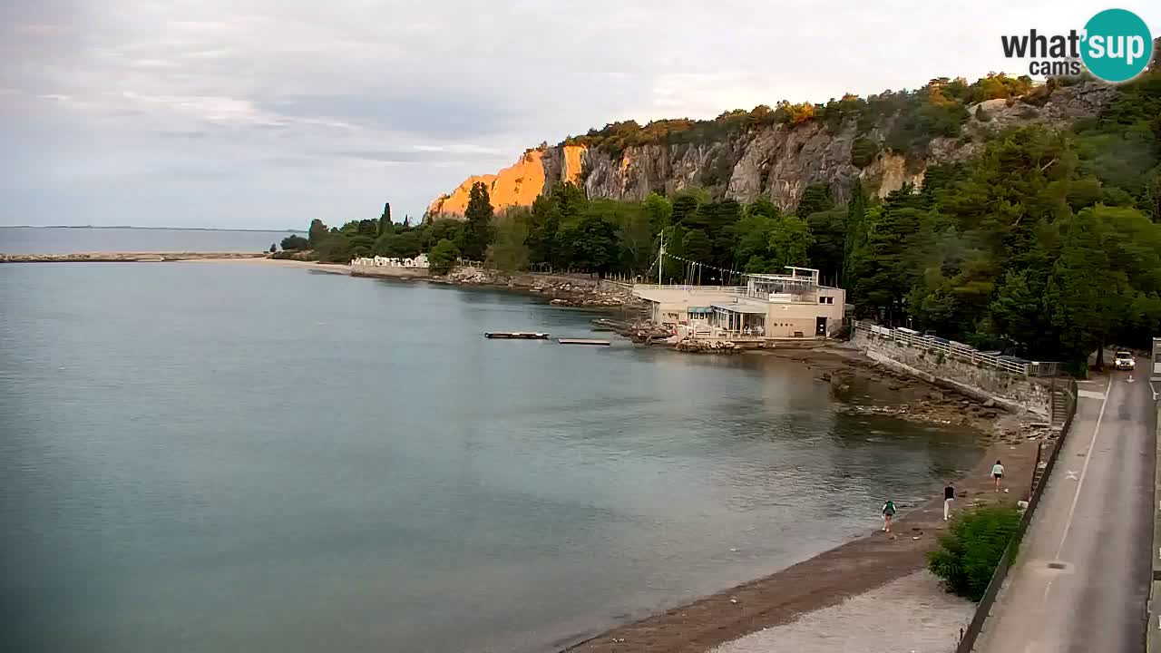 Webcam Sistiana Baia – Live View of the Marina and Gulf