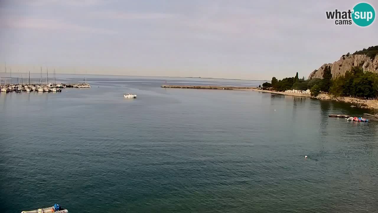 Webcam Bahía de Sistiana – Vista en directo del puerto deportivo y la costa