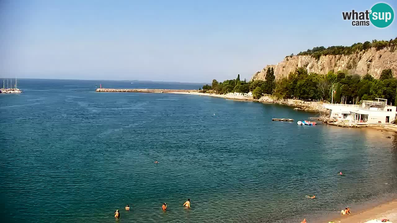 Web kamera Sistiana Uvala – Pogled uživo na marinu i zaljev