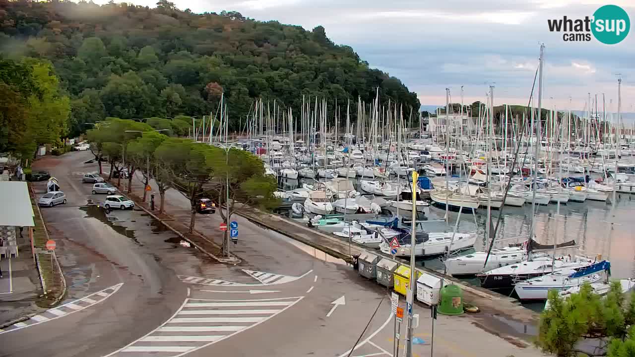 Webcam Baie de Sistiana – Vue en direct de la marina et de la baie
