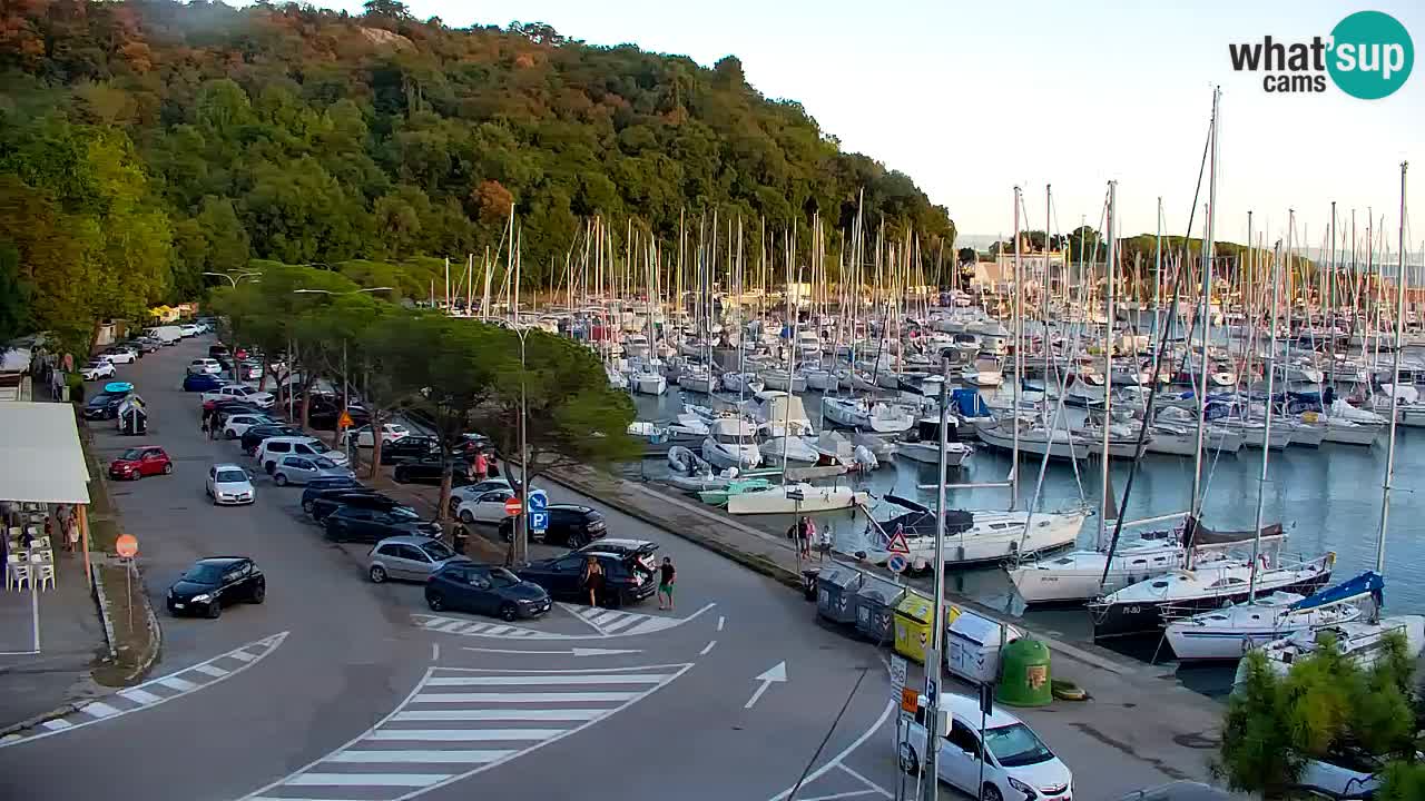 Webcam Baie de Sistiana – Vue en direct de la marina et de la baie