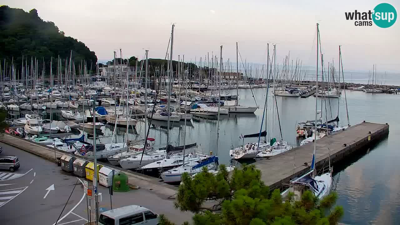 Webcam Baie de Sistiana – Vue en direct de la marina et de la baie