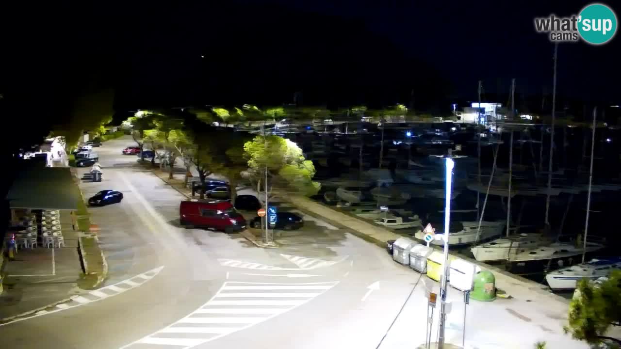 Web kamera Sistiana Uvala – Pogled uživo na marinu i zaljev