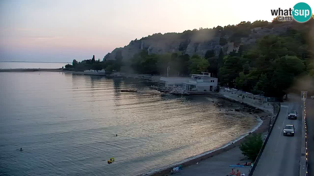 Webcam Sistiana Baia – Live View of the Marina and Gulf