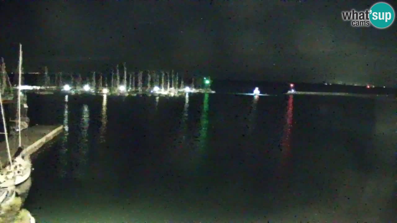Webcam Bahía de Sistiana – Vista en directo del puerto deportivo y la costa