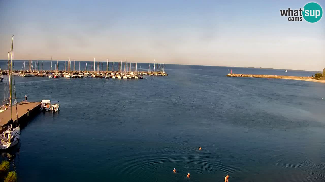 Webcam Bahía de Sistiana – Vista en directo del puerto deportivo y la costa